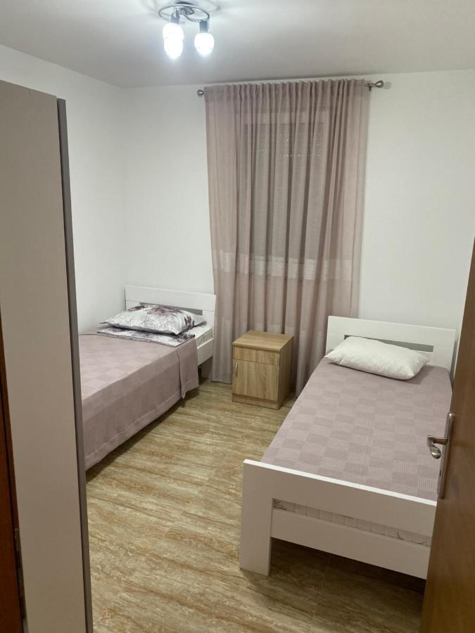 Apartman 02 Бар Екстер'єр фото